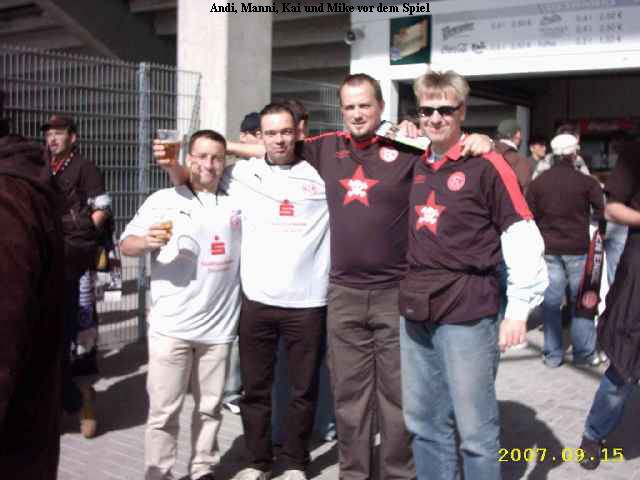 Andi, Manni, Kai und Mike vor dem Spiel